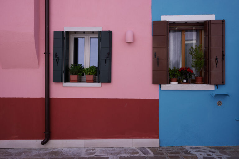 Burano Baby Pink Red Plum Azure WEB 768x512